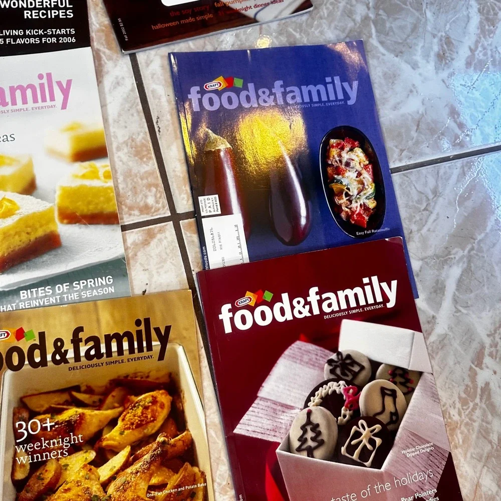 17 Vintage Kraft Food & Family Magazine Lot Holiday Recipes Desserts 2002-2009